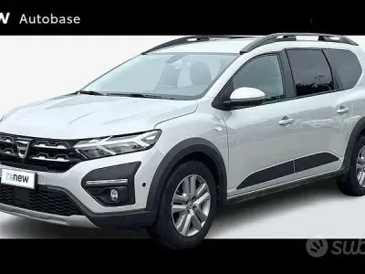 Usata Dacia Jogger Comfort 110 CV (80 kW) 2022 Gray Monovolume