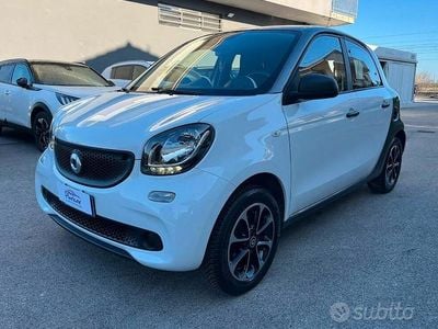 Bianco Usata 2017 Smart ForFour Passion Utilitaria | 10.900 € (Ottimo prezzo)