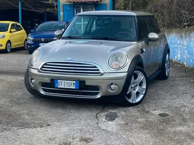 Usata Mini Cooper D Chili 109 CV (80 kW) 2008 Marrone Utilitaria