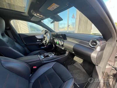 Usata Mercedes CLA200 AMG Line Premium 150 CV (110 kW) 2019 Grigio Berlina