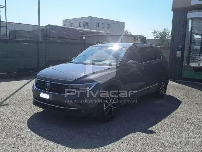Usata VW Tiguan Life 122 CV (89 kW) 2022 Grigio SUV