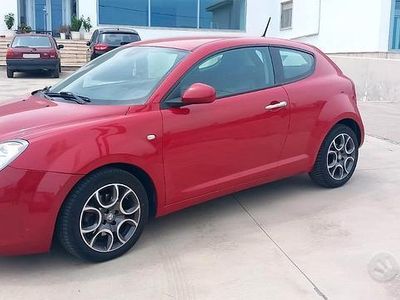 Usata Alfa Romeo MiTo 95 CV (69 kW) 2010 Rosso Utilitaria
