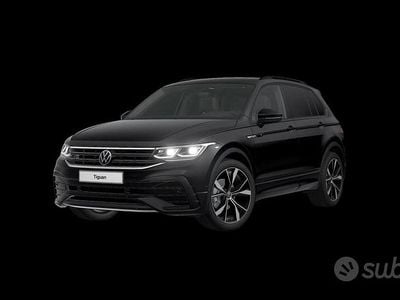 Usata VW Tiguan R-line 150 CV (110 kW) 2022 Nero SUV