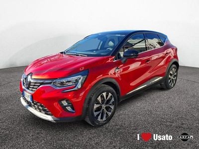 Usata Renault Captur Intens 101 CV (74 kW) 2023 Rosso SUV