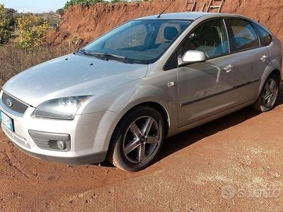 Usata Ford Focus 2006 Grigio Berlina