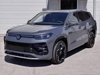 Nuova VW Tayron R-line Plus 150 CV (110 kW) 2026 Grigio SUV