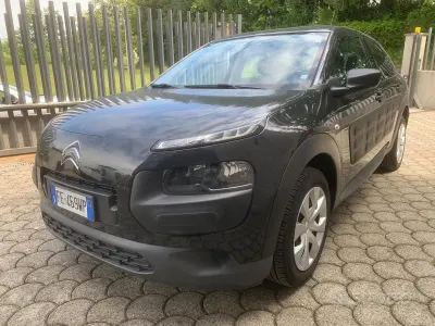 Usata Citroën C4 Cactus Feel 75 CV (55 kW) 2016 Nero Utilitaria