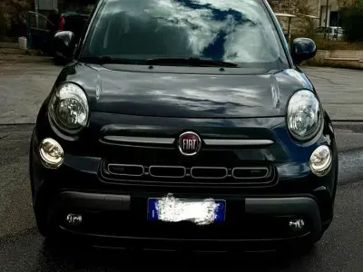 Begagnad Fiat 500L Cross 95 HK (69 kW) 2020 Grå Minibuss