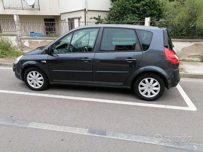 Brugt Renault Scénic II 130 HK (95 kW) 2007 MPV