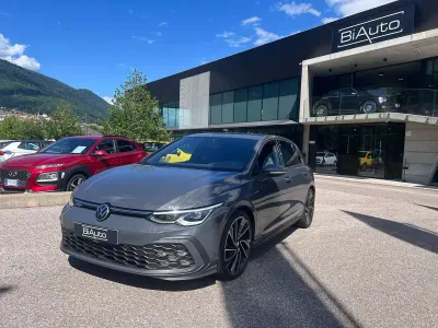 Usata VW Golf VIII GTD 200 CV (147 kW) 2021 Grigio Berlina
