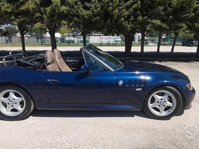 Begagnad BMW Z3 116 HK (85 kW) 1996 Blå Cab