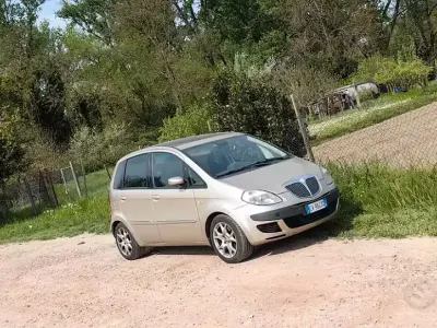 Gebraucht Lancia Musa 101 PS (74 kW) 2005 Van / Kleinbus