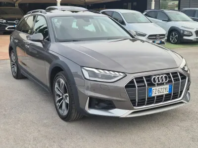 Usata Audi A4 Allroad Business 190 CV (139 kW) 2020 Grigio Station wagon