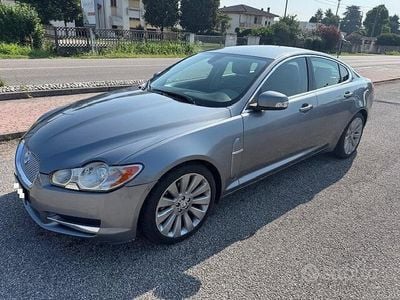 Usata Jaguar XF Premium Luxury 2009 Grigio Berlina