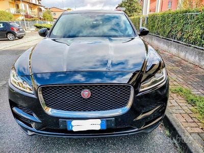 Usata Jaguar F-Pace 180 CV (132 kW) 2017 Nero SUV
