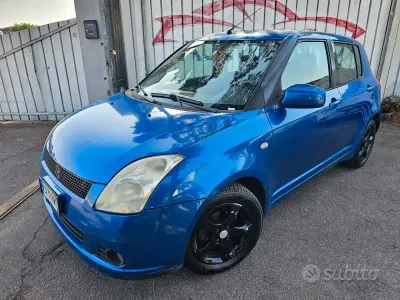 Usata Suzuki Swift GLX 69 CV (50 kW) 2005 Bluazzurro Utilitaria