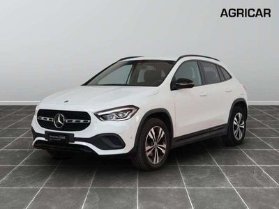 Mercedes GLA200