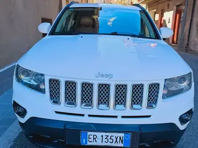 Usata Jeep Compass Limited 163 CV (119 kW) 2013 Bianco SUV