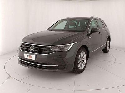 Usata VW Tiguan Life 150 CV (110 kW) 2022 Urano grey SUV