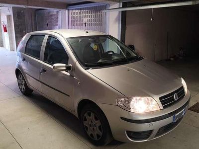 Usata Fiat Punto Dynamic 60 CV (44 kW) 2007 Utilitaria
