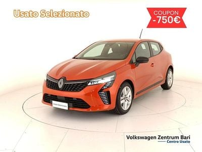 Usata Renault Clio V Evolution 67 CV (49 kW) 2024 Arancione Berlina