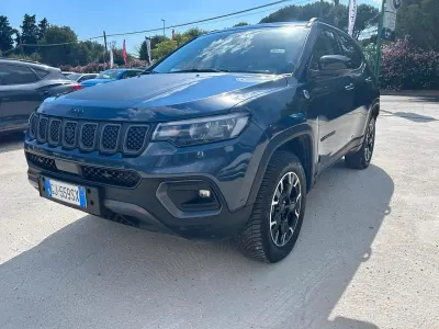 Usata Jeep Compass Trailhawk 179 CV (131 kW) 2022 Blu SUV