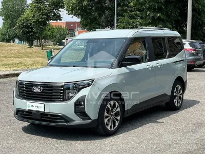 Usata Ford Tourneo Courier Titanium 125 CV (91 kW) 2024 Grigio Monovolume