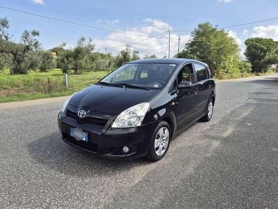 Usata Toyota Corolla Verso 110 CV (80 kW) 2008 Nero Monovolume