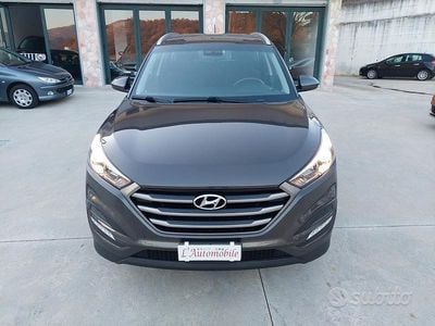Usata Hyundai Tucson Comfort 116 CV (85 kW) 2017 Marrone SUV
