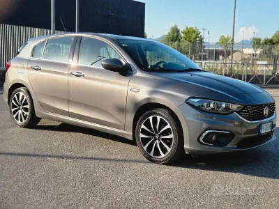 Usata Fiat Tipo Business 95 CV (69 kW) 2017 Grigio Berlina