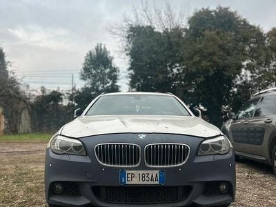 Usata BMW 530 Comfort Edition 258 CV (189 kW) 2011 Bianco Station wagon