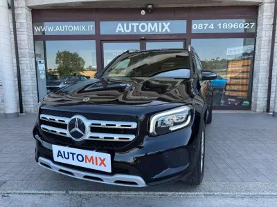 Usata Mercedes GLB180 116 CV (85 kW) 2022 Nero SUV