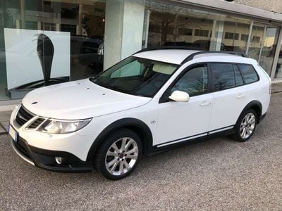Usata Saab 9-3X 163 CV (119 kW) 2011 Bianco Station wagon