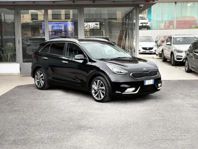 Usata Kia Niro 105 CV (77 kW) 2019 Nero SUV