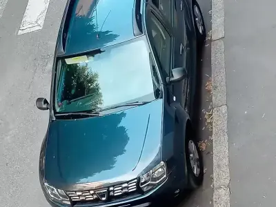 Usata Dacia Duster 105 CV (77 kW) 2017 Grigio SUV