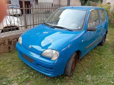 Usata Fiat 600 2004 Blu