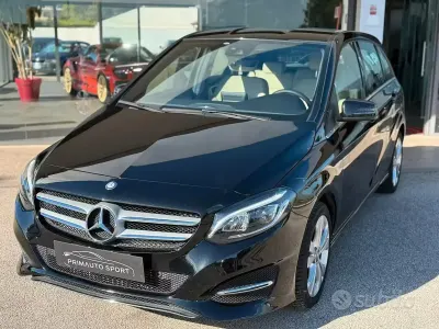 Occasion Mercedes B200 136 ch (100 kW) 2018 Noir Monospace