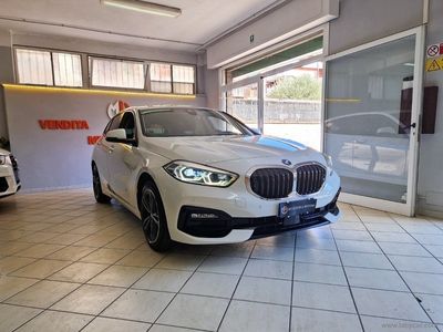 usata BMW 118 i 5p. Business Advantage AUTOMATIC*CERTIFIC