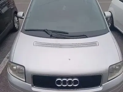 Usata Audi A2 75 CV (55 kW) 2003 Utilitaria