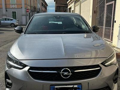 Usata Opel Corsa GS Line 102 CV (75 kW) 2023 Grigio Utilitaria