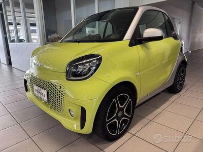 Usata Smart ForTwo Coupé Pulse 60 kW (82 CV) 2021 Verde Utilitaria