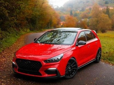 Usata Hyundai i30 N Performance 330 CV (242 kW) 2018 Rosso Utilitaria