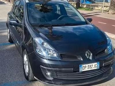 Usata Renault Clio GrandTour Dynamique 86 CV (63 kW) 2008 Grigio Station wagon
