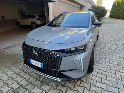 Usata DS Automobiles DS7 Crossback 360 CV (264 kW) 2023 Grigio SUV