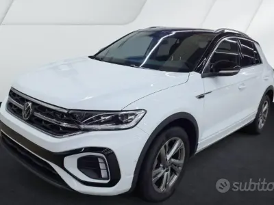 Usata VW T-Roc R-line 150 CV (110 kW) 2025 Bianco SUV