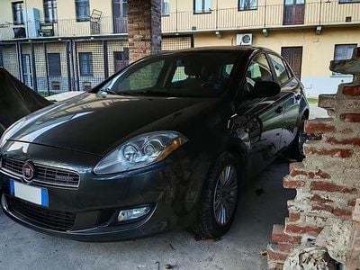 Usata Fiat Bravo Dynamic 120 CV (88 kW) 2009 Grigio Utilitaria