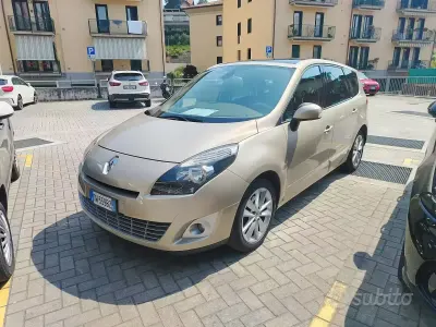 Usata Renault Grand Scénic II 130 CV (95 kW) 2009 Monovolume