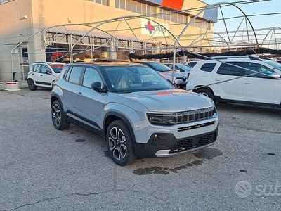 Nuova Jeep Avenger Summit 100 CV (73 kW) 2025 Grigio SUV