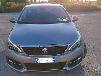 Usata Peugeot 308 SW S 100 CV (73 kW) 2018 Grigio Station wagon