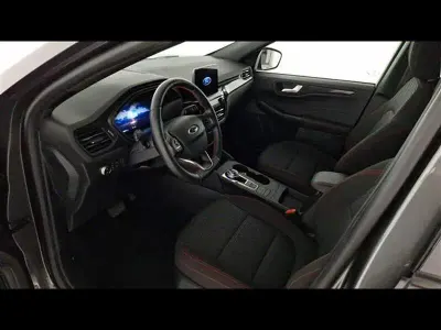 Usata Ford Kuga ST-Line 190 CV (139 kW) 2021 Grigio scuro SUV